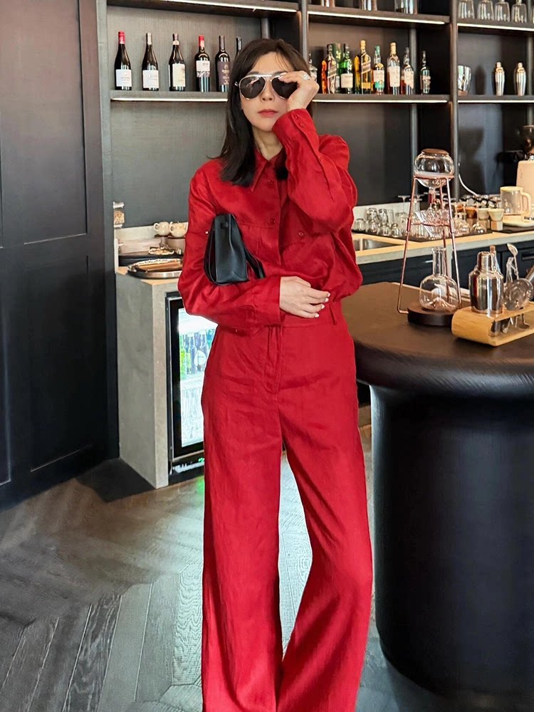 a complete set of super popular summer clothes, elegant and decent, light luxury, high end european products, versatile red shirts, suits and pants for women A complete set of super popular summer clothes, elegant and decent, light luxury, high-end European products, versatile red shirts, suits and pants for women